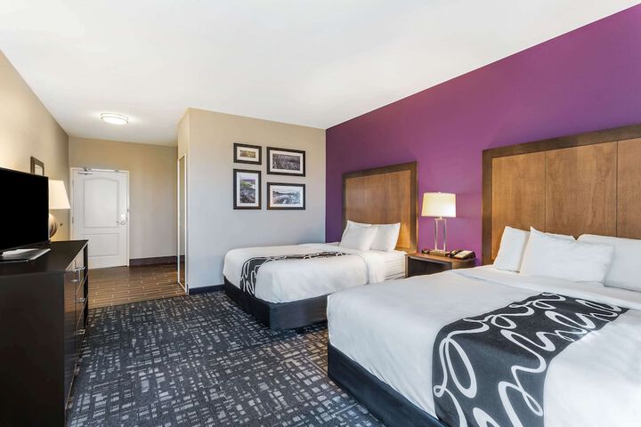 Room 19 of 28