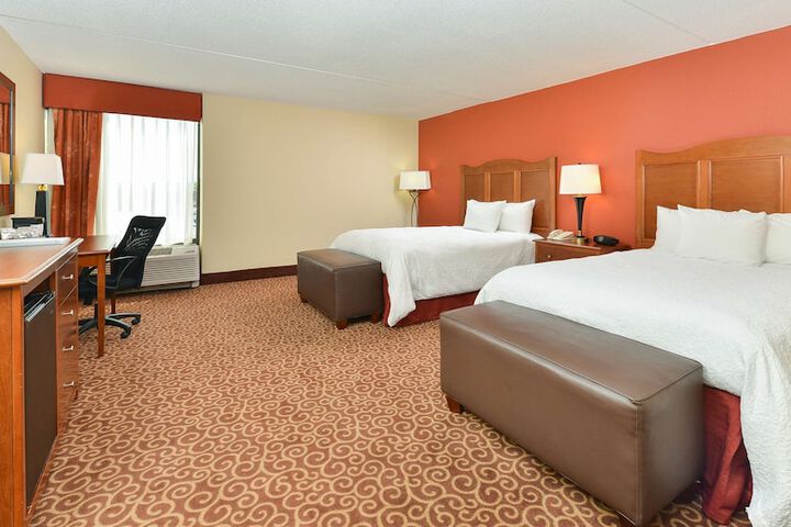 Room 7 of 34
