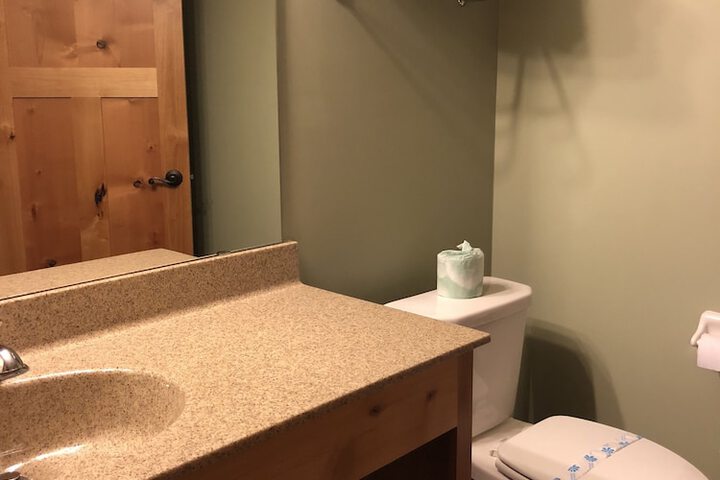 Room 47 of 75