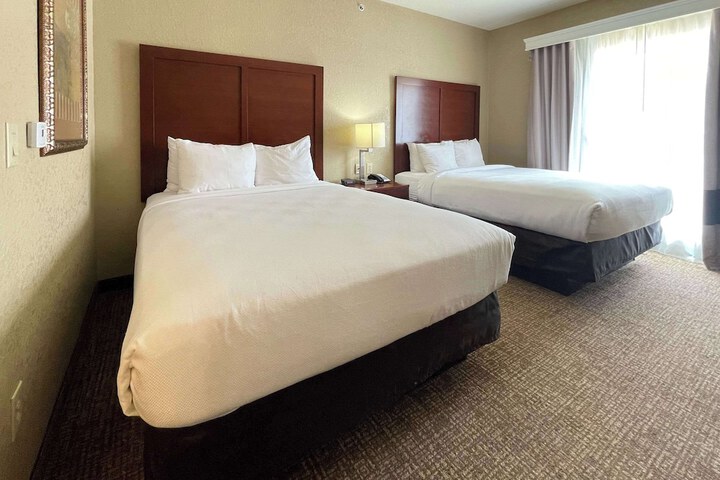 Room 12 of 35