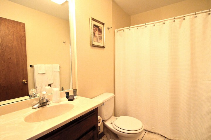 Room 33 of 67