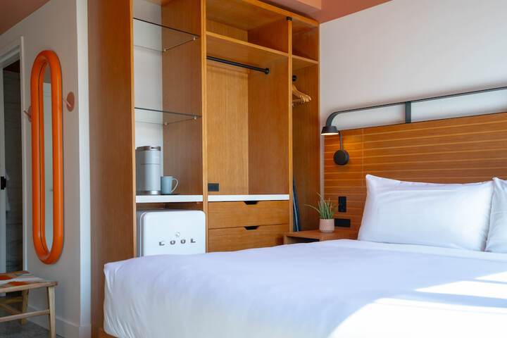 Room 46 of 115