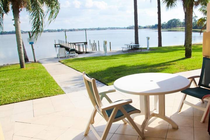 Lake Grassy Inn & Suites