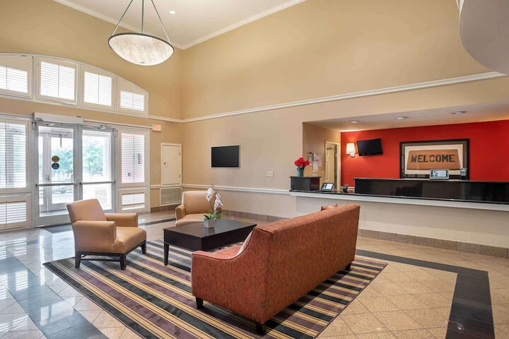 Hotel Interior 6 of 30