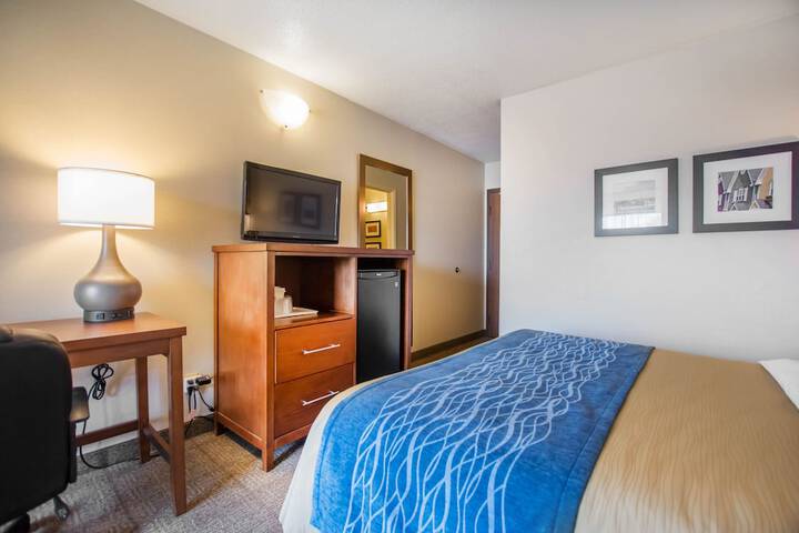 Room 28 of 43