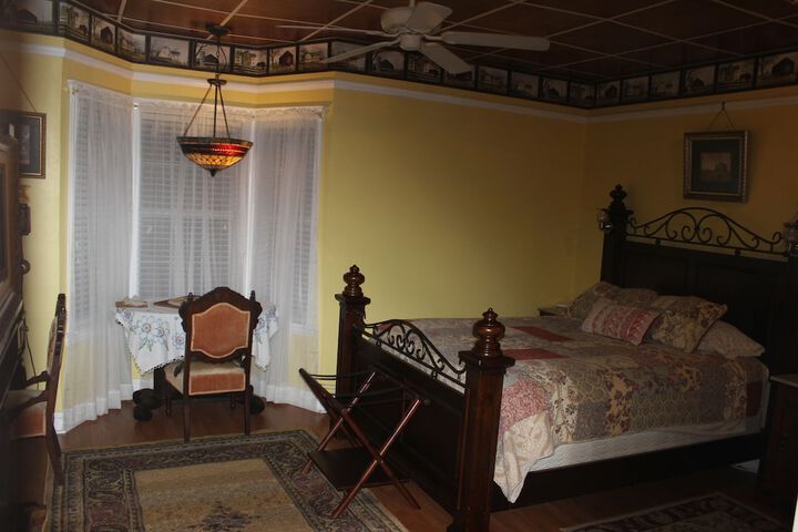 Room 38 of 54