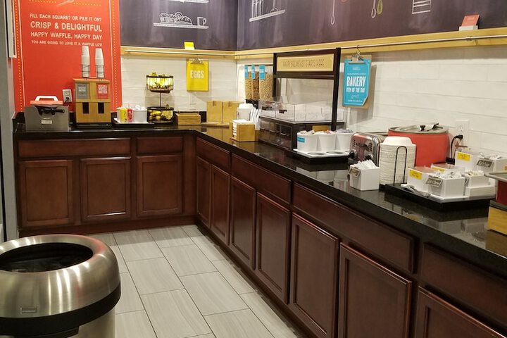 Hampton Inn Kansas City / Blue Springs