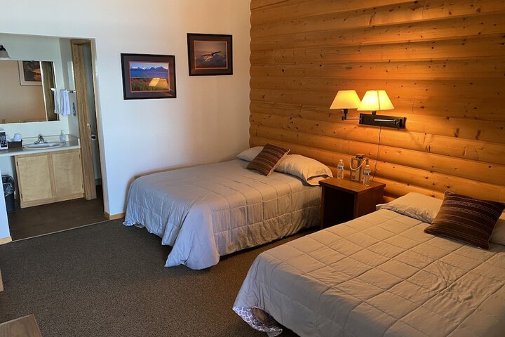 Room 33 of 43