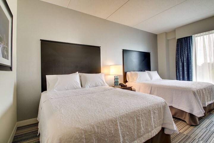 Room 42 of 69