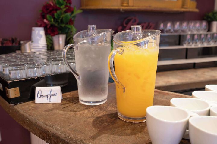 Breakfast/Coffee Service 101 of 111