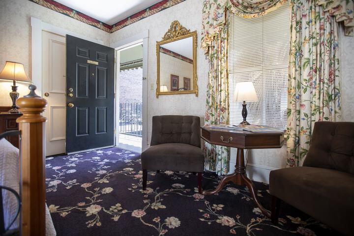Room 49 of 126