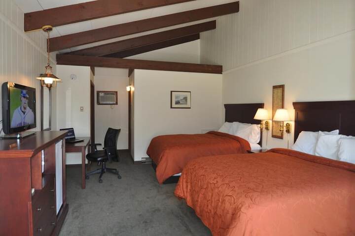 Room 10 of 36