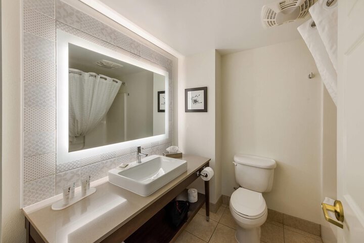 Country Inn & Suites by Radisson Findlay, OH