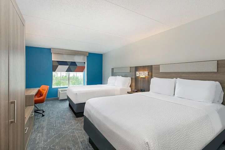 Holiday Inn Express Hotel & Suites Christiansburg by IHG