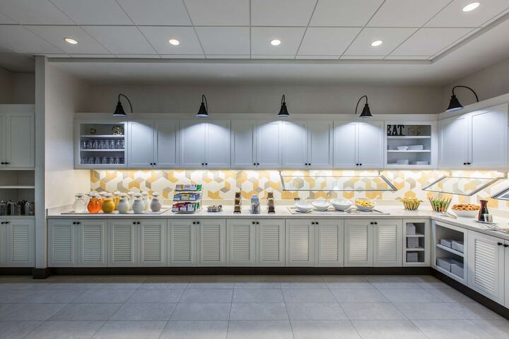 Hyatt Place Delano