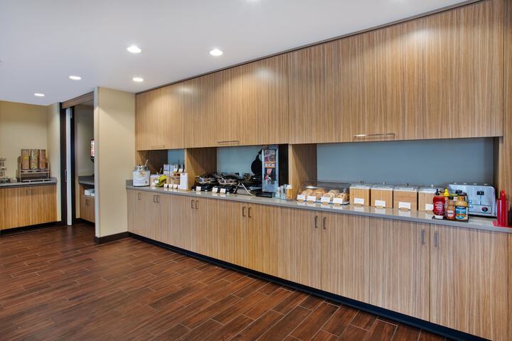 Breakfast/Coffee Service 57 of 65