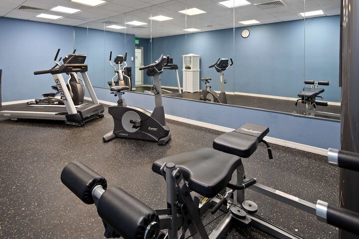 Health and Fitness 28 of 32