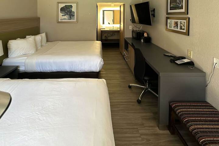 Room 19 of 30