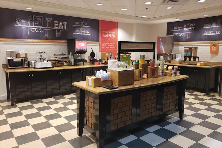 Hampton Inn & Suites Palestine