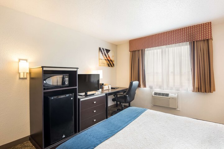 Best Western Mt. Pleasant Inn
