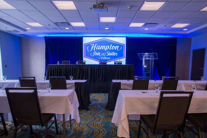 Hampton Inn & Suites by Hilton St. Johns Airport