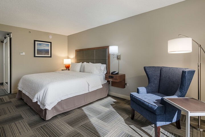 Room 14 of 35