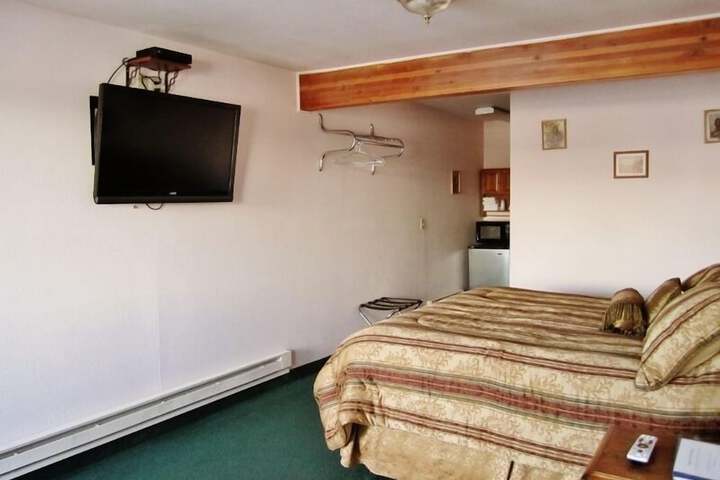 Room 50 of 60