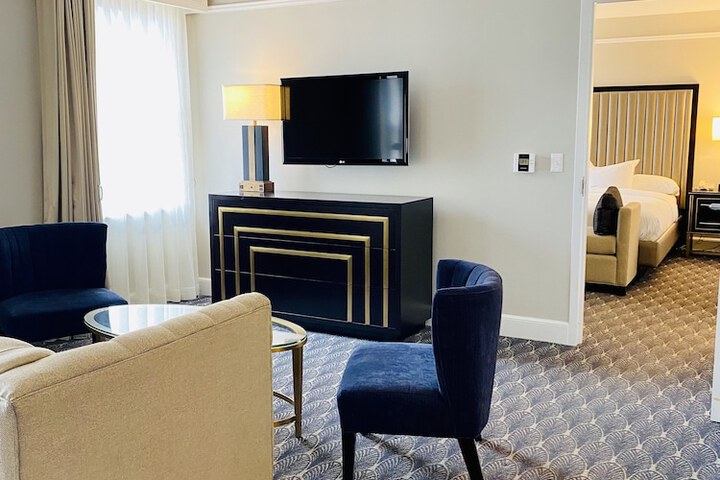 Hilton President Kansas City