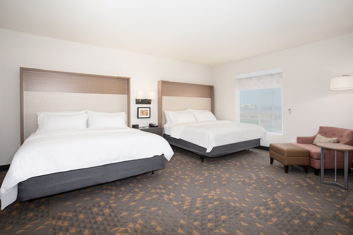Room 31 of 65