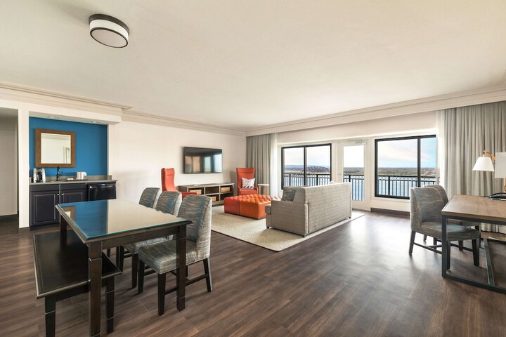 Galt House Hotel Trademark Collection by Wyndham