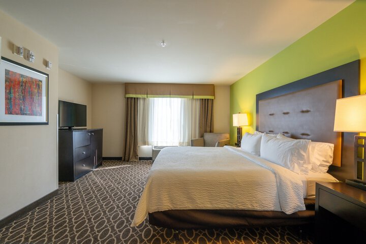 Room 44 of 79