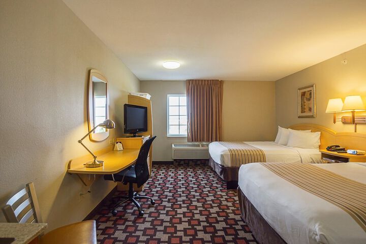 Room 9 of 22