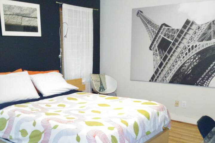 Room 21 of 39