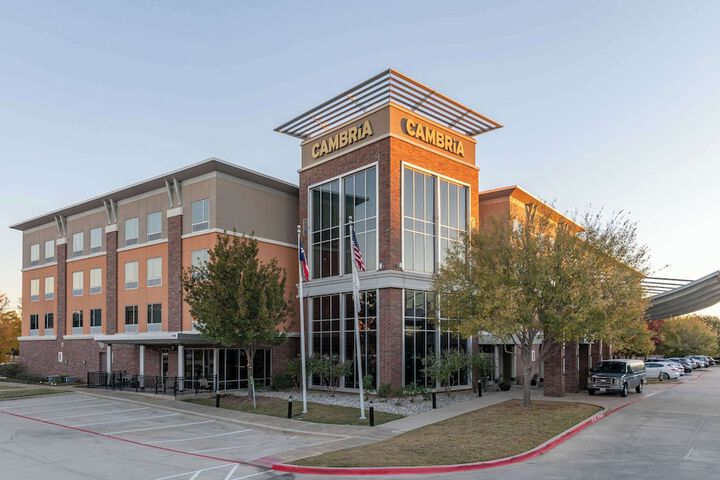 Cambria Hotel Plano Frisco