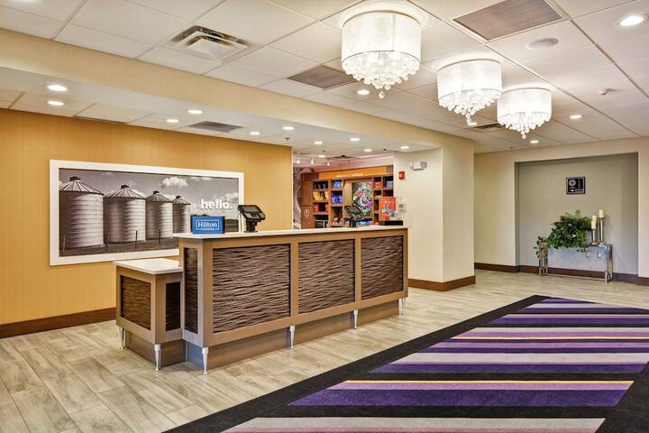 Hampton Inn & Suites Ashland