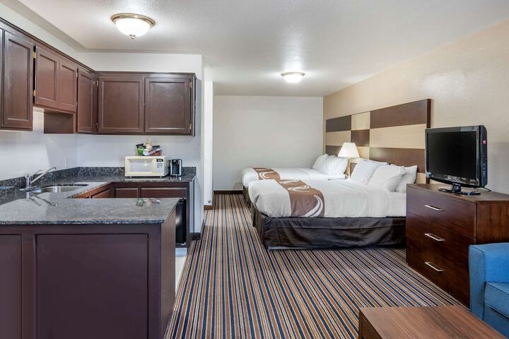 Room 18 of 29