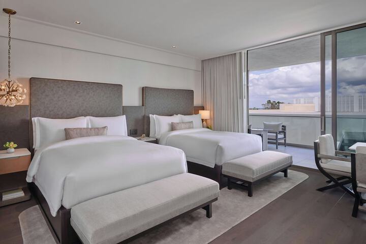 The St. Regis Longboat Key Resort