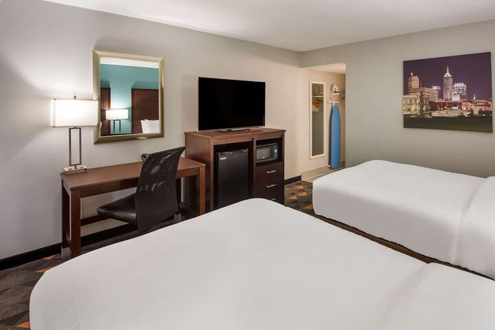 Room 18 of 44