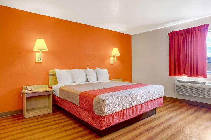 Motel 6 Espanola NM