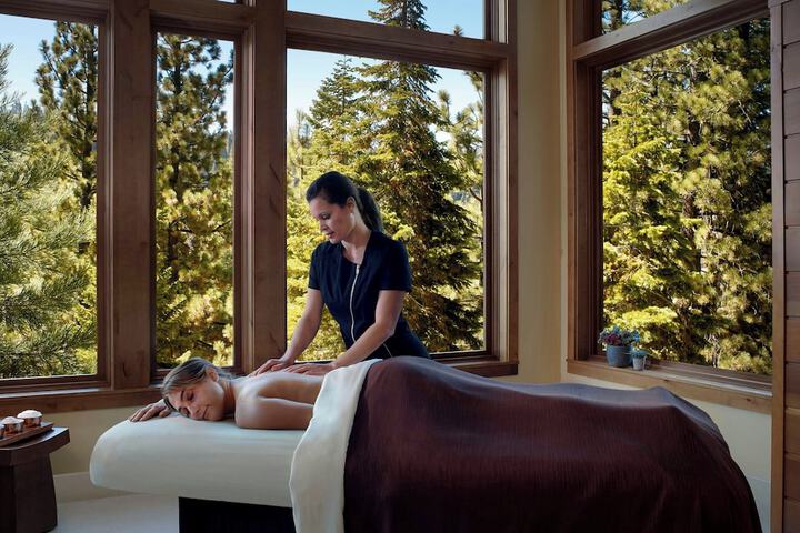 The Ritz-Carlton Lake Tahoe