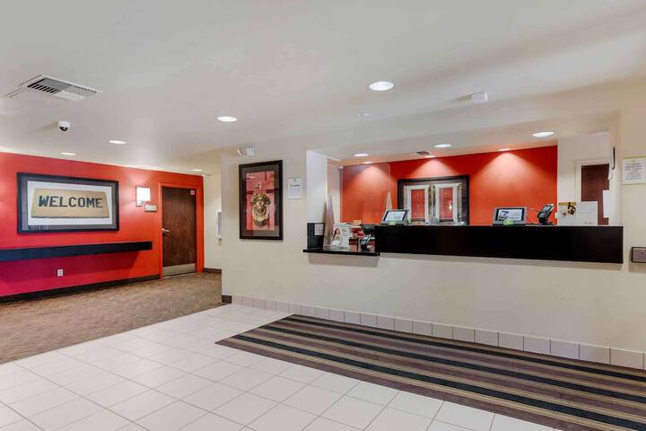 Hotel Interior 7 of 25