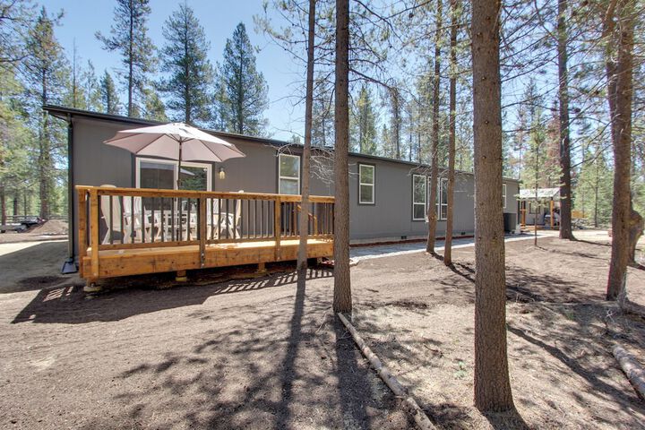 the Hub La Pine Vacation Rental - Dog Friendly!