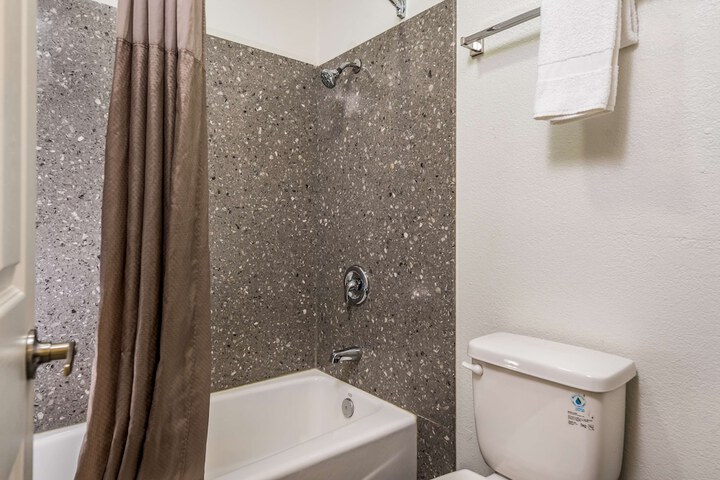 Motel 6 Westley CA