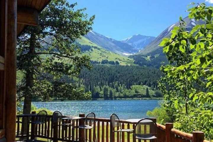 Summit Lake Lodge