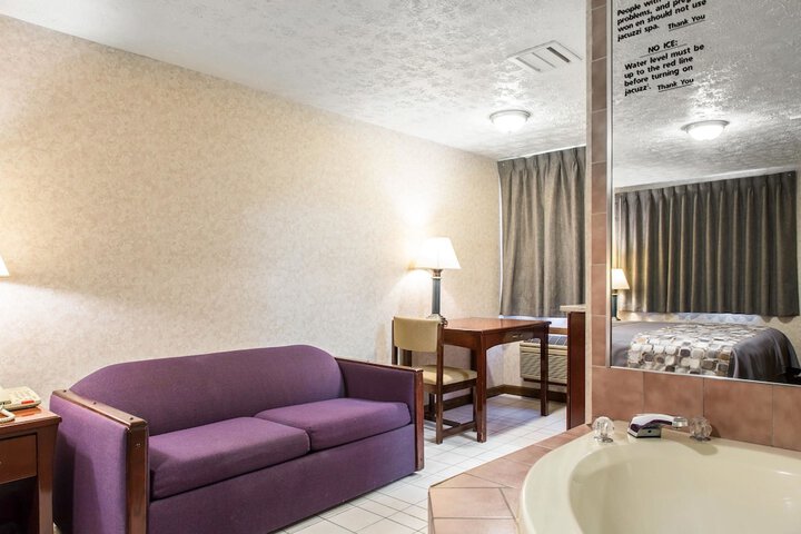 Room 21 of 23