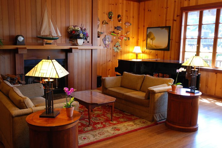 Hotel Interior 19 of 87