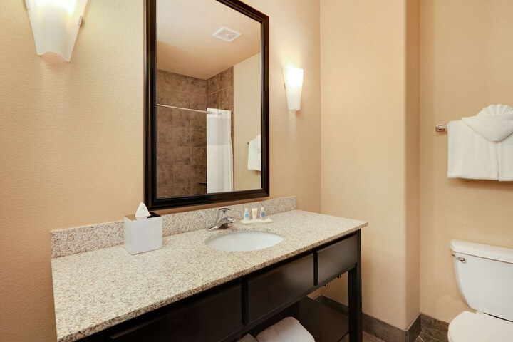 Room 21 of 29