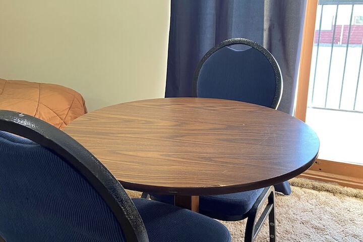 Room 14 of 38