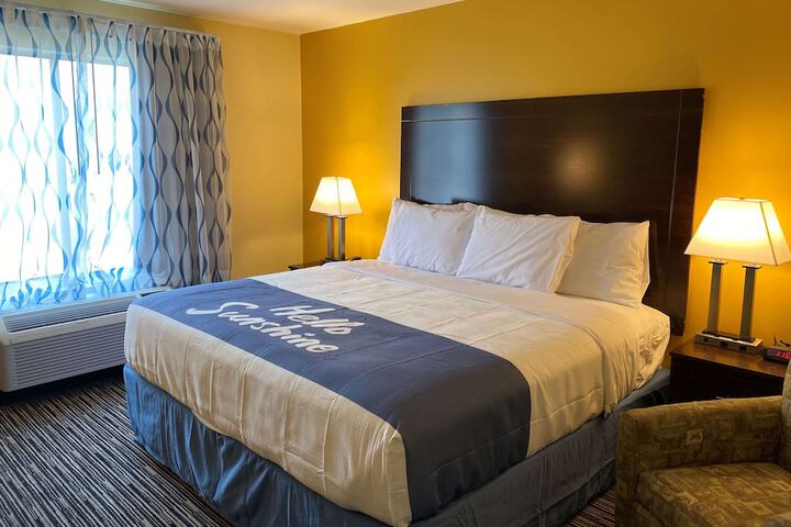 Room 15 of 29