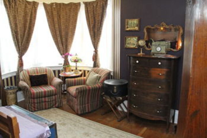 Joshua Inn Bed & Breakfast